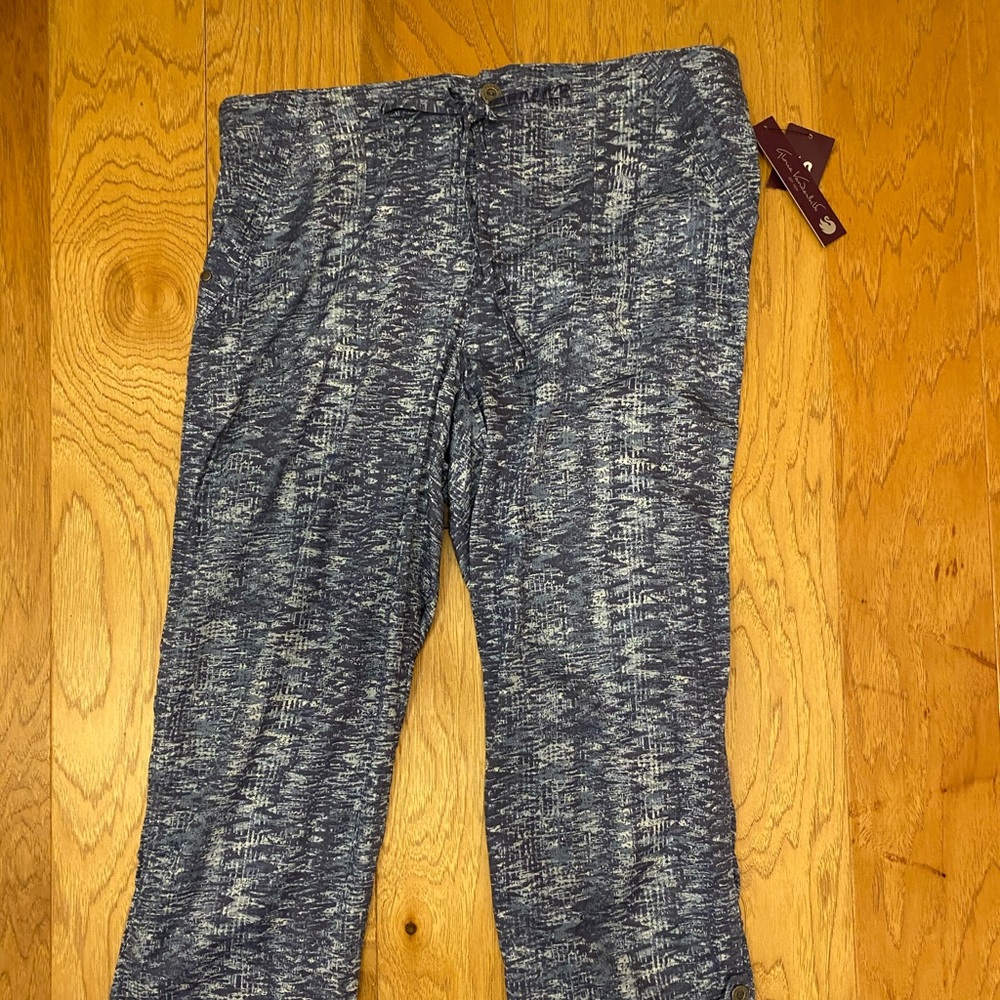🦋 Gloria Vanderbilt  Capris
